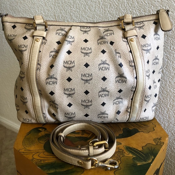 🔴SALE! Authentic MCM Satchel - Picture 2 of 8